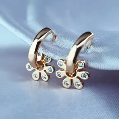 Imagen de Huggie Desmontable Margarita