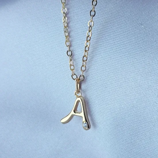 Imagen de Collar con Pequeño Brillo Inicial A Talla 4501