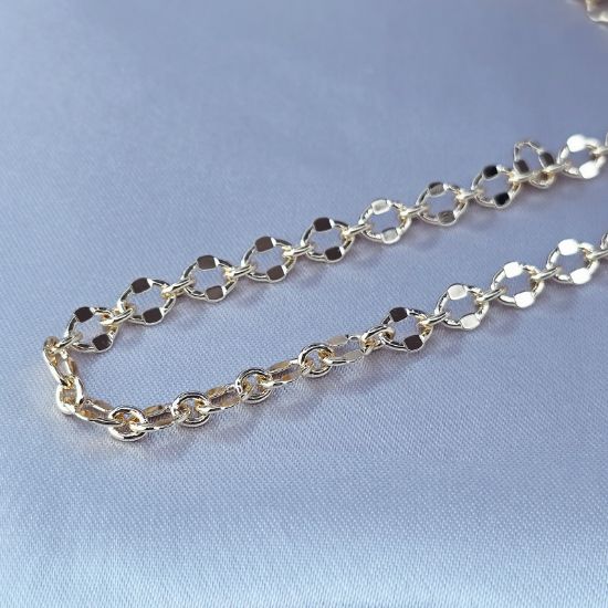 Imagen de Cadena Tejido Ovalada Irregular con Plana Oro Dorado