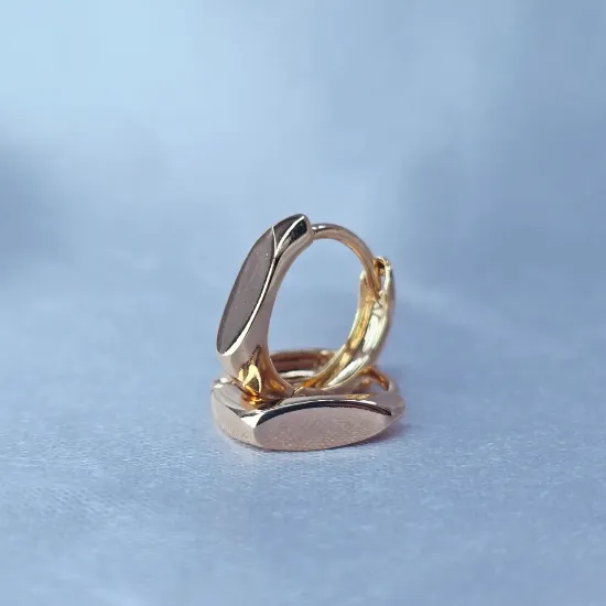 Imagen de Huggie Discreta de Oro