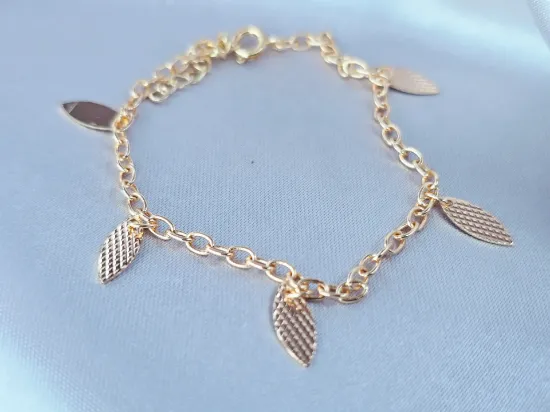 Imagen de Pulsera Cinco Hojas de Oro