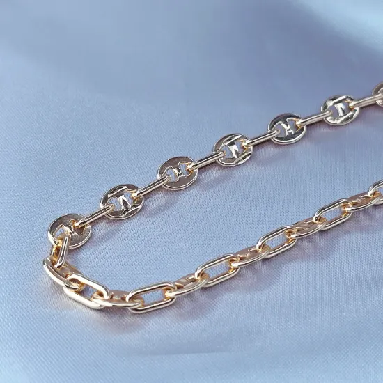 Imagen de Cadena Tejido Gucci con Eslabones Rectángulos Ovalados Oro Dorado Talla 4504