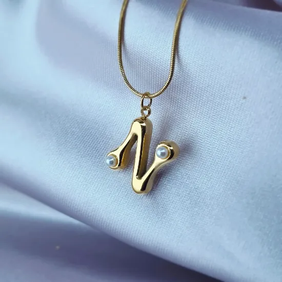 Imagen de Collar Perlas Inicial N