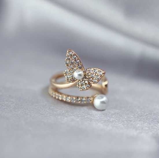 Imagen de Arete Clip Mariposa y Perlas